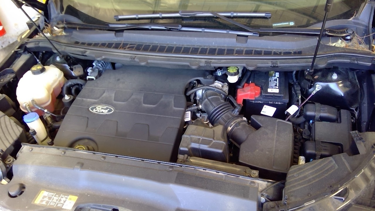 Vehicle/127931_25.jpg