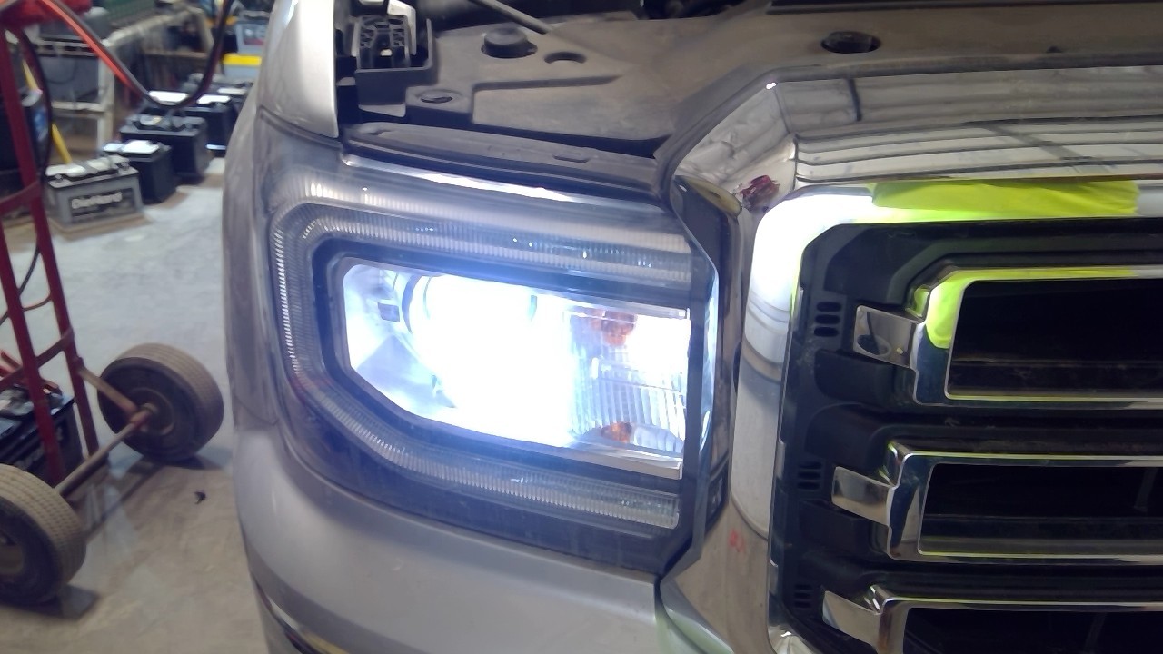 Vehicle/127953_30.jpg