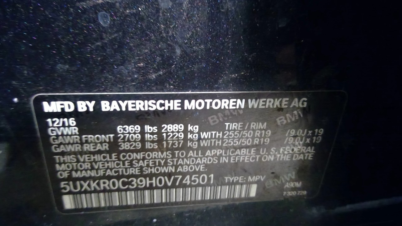 Vehicle/127974_26.jpg