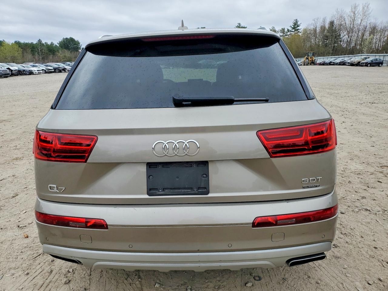 Vehicle/127999_12.jpg