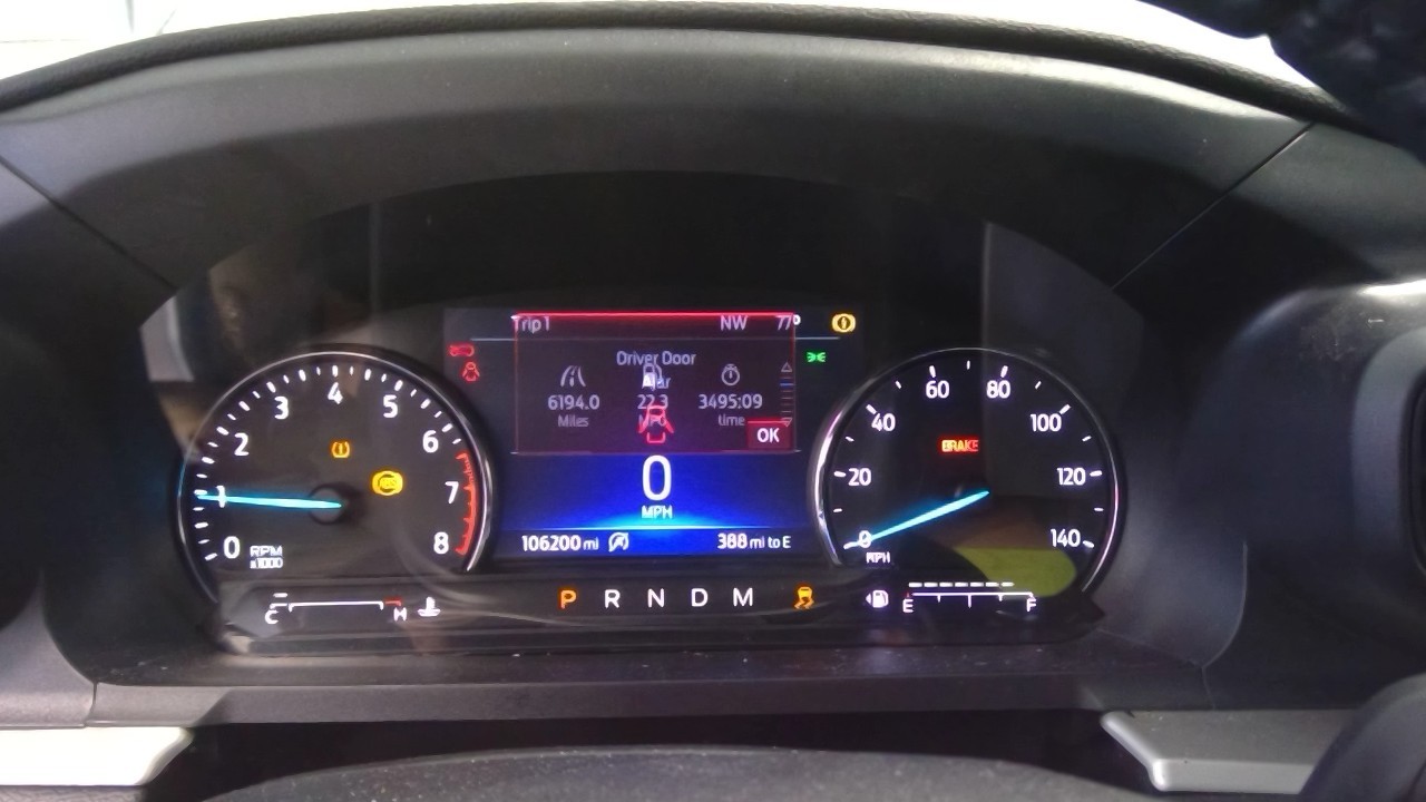 Vehicle/128027_20.jpg