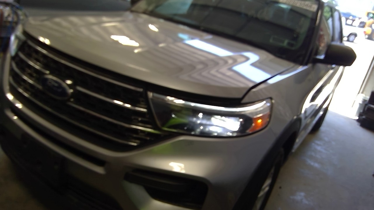 Vehicle/128027_27.jpg