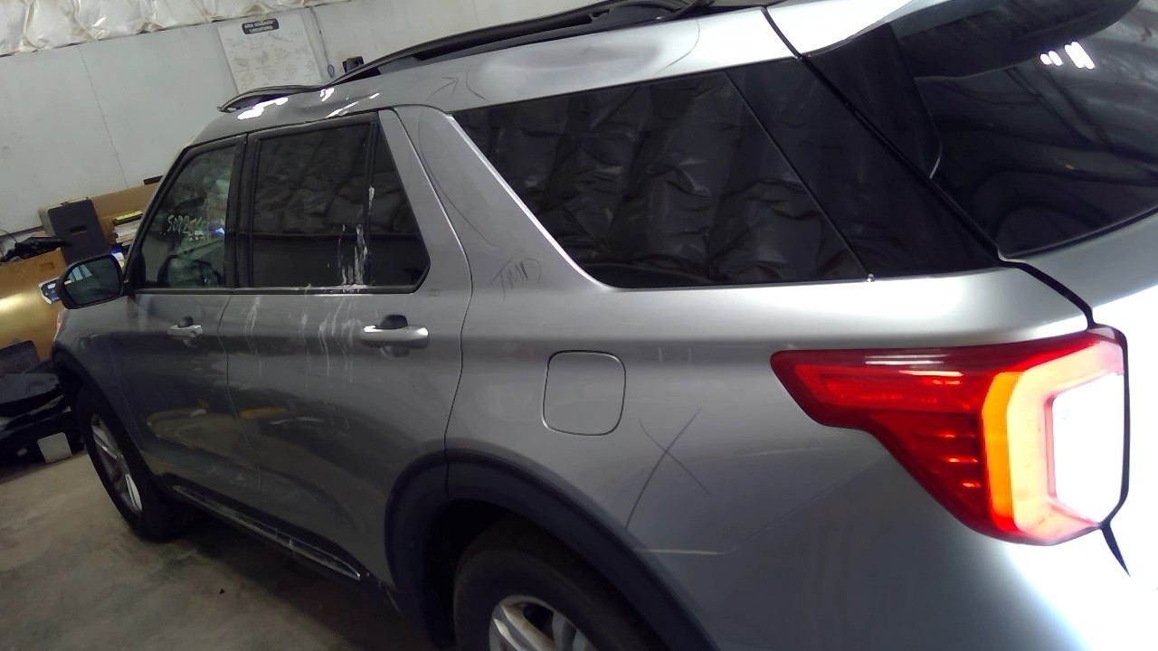 Vehicle/128027_30.jpg