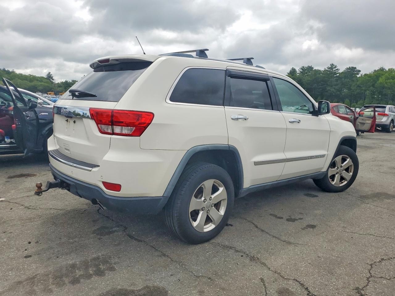 Vehicle/128087_09.jpg