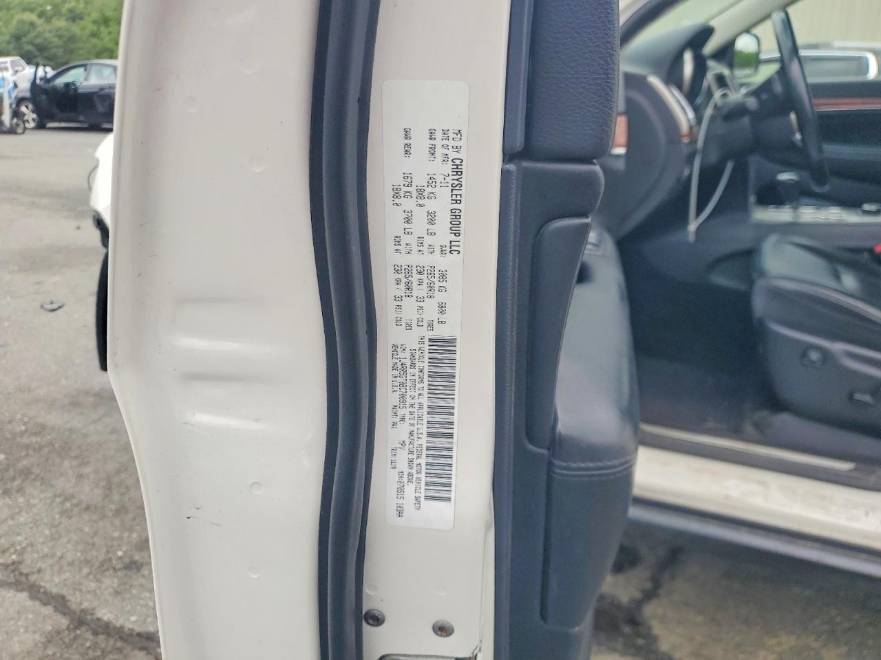 Vehicle/128087_19.jpg