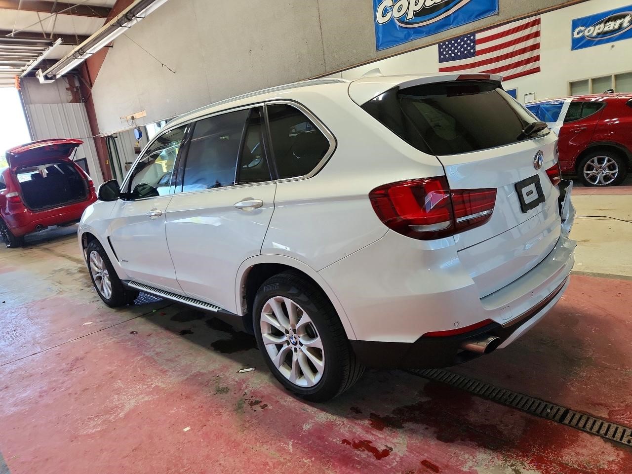 Vehicle/128105_02.jpg
