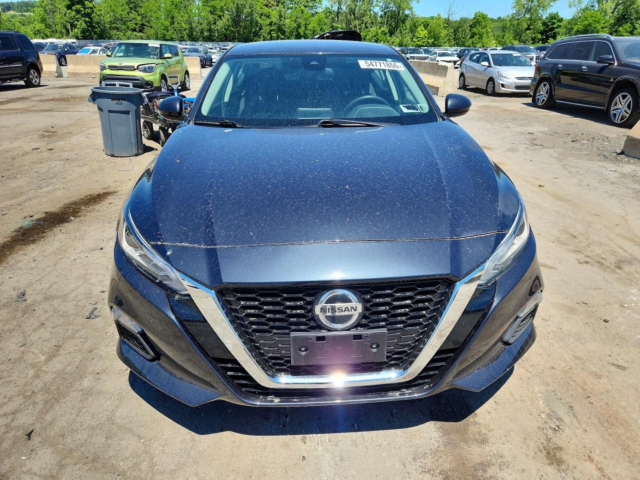 Vehicle/128125_05.jpg