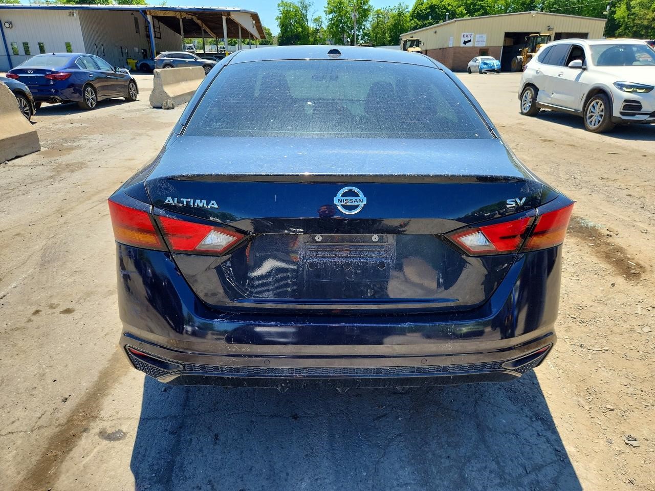 Vehicle/128125_06.jpg