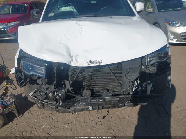 Vehicle/128130_11.jpg