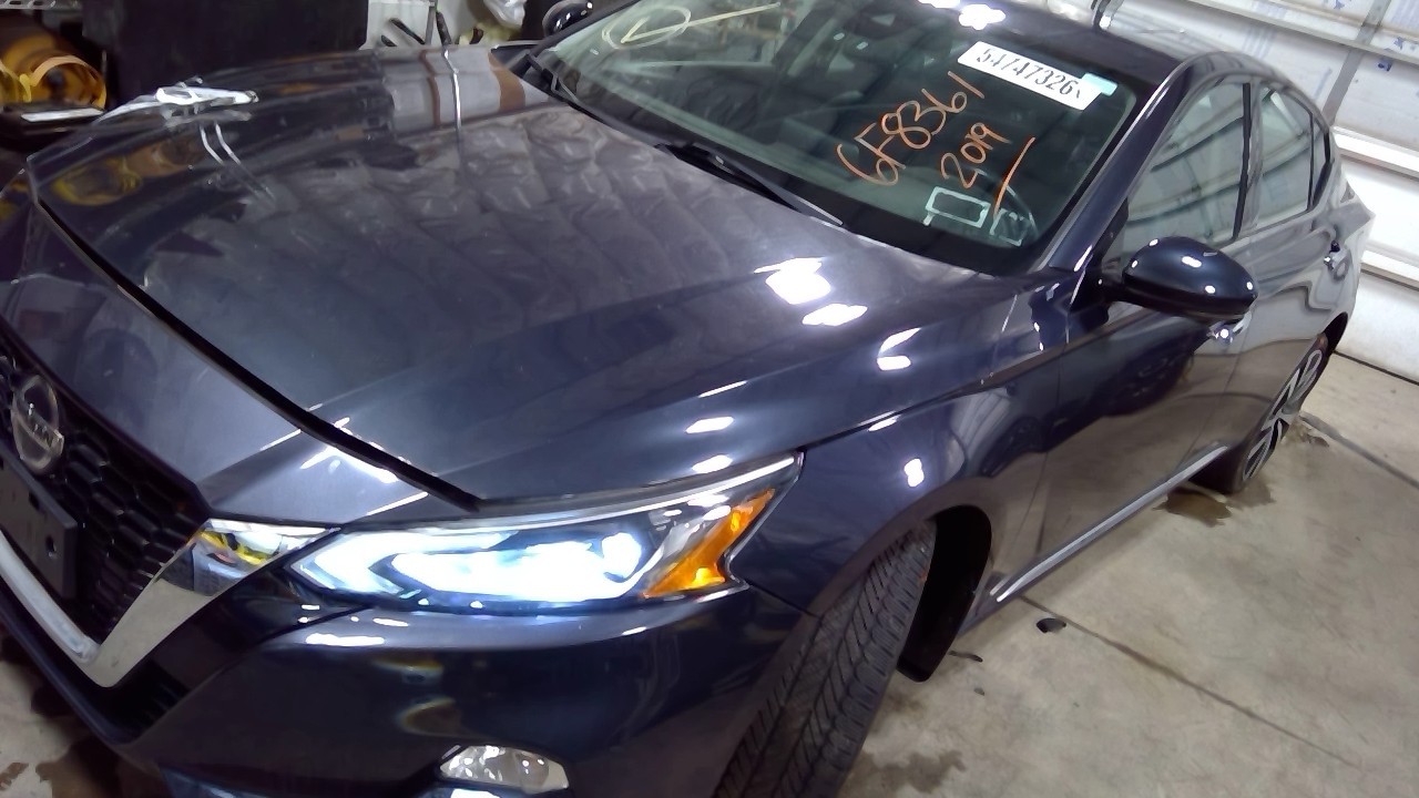 Vehicle/128185_26.jpg