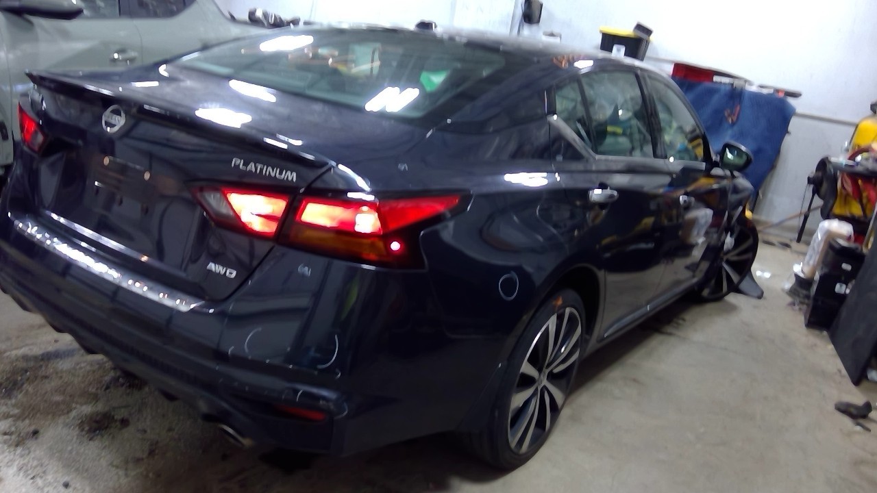 Vehicle/128185_28.jpg