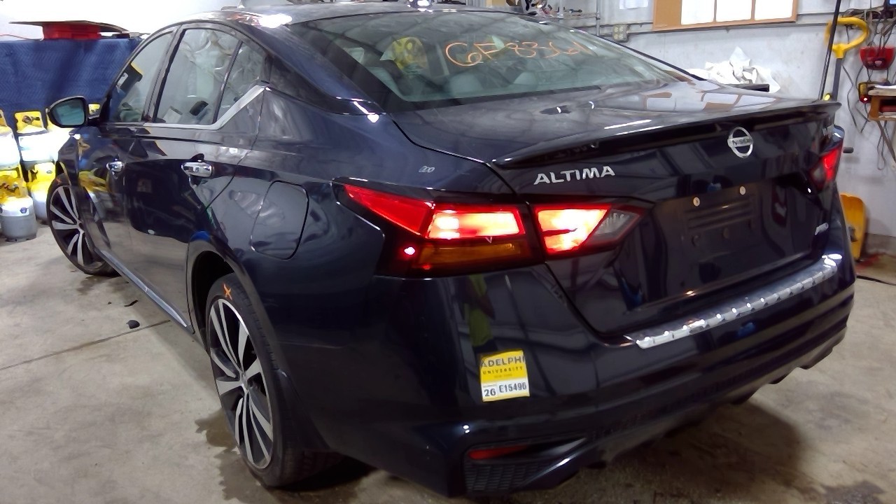 Vehicle/128185_29.jpg