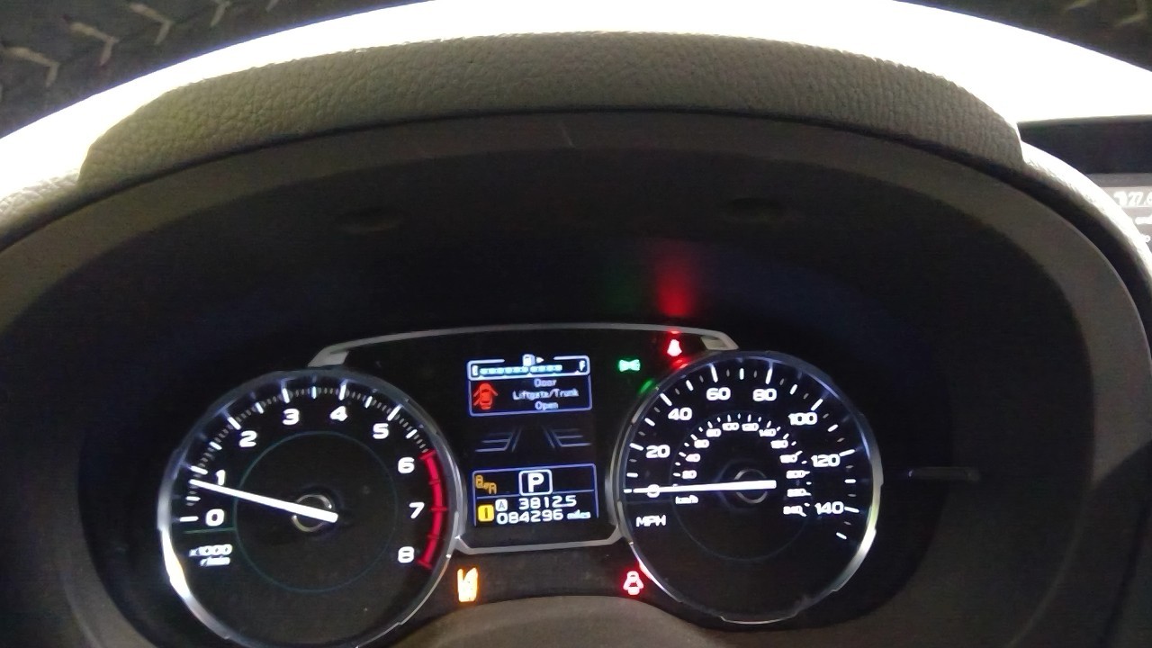 Vehicle/128227_20.jpg