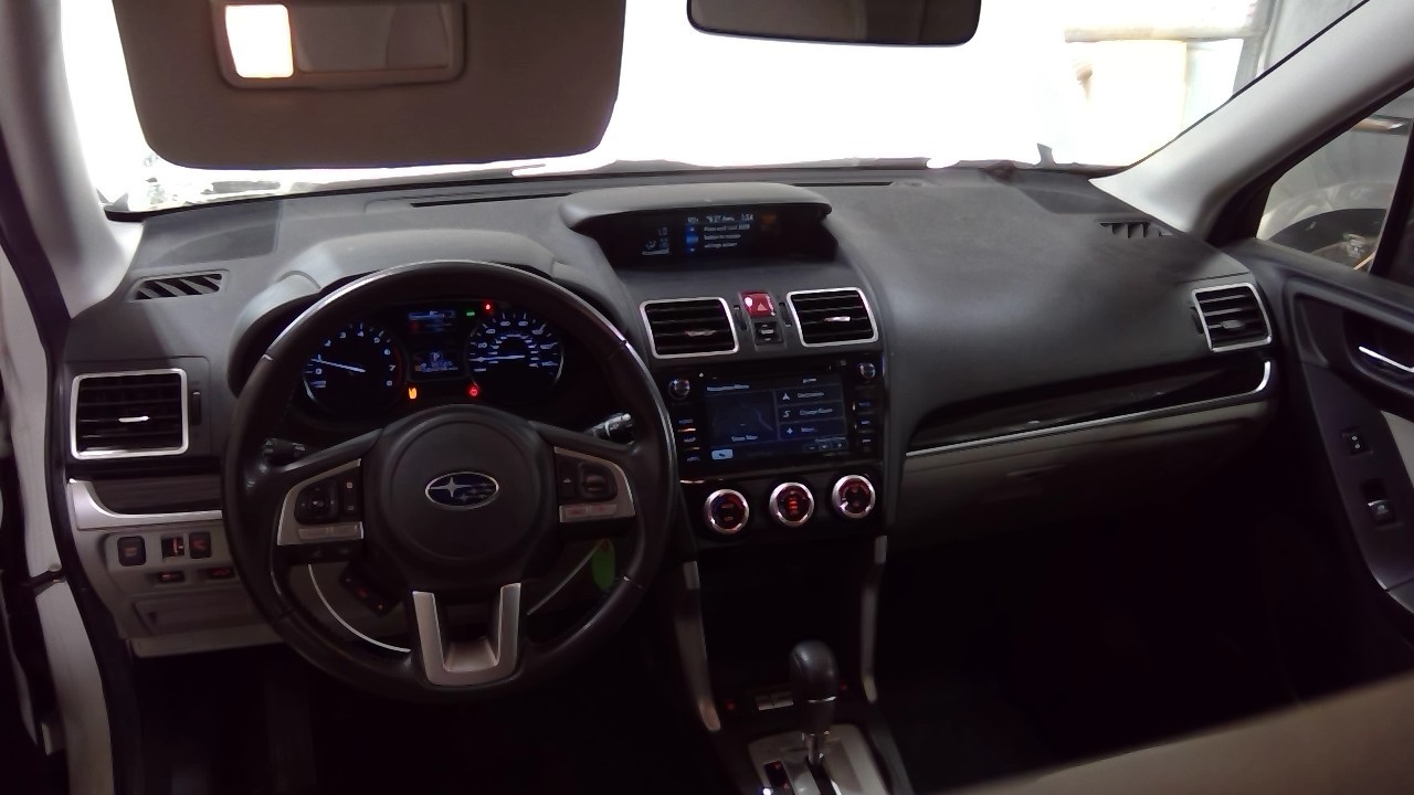 Vehicle/128227_24.jpg