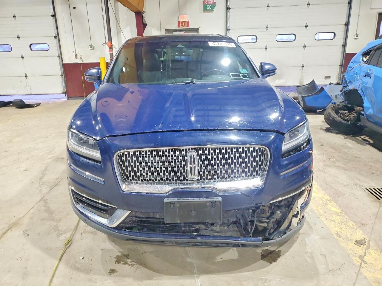 Vehicle/128262_03.jpg