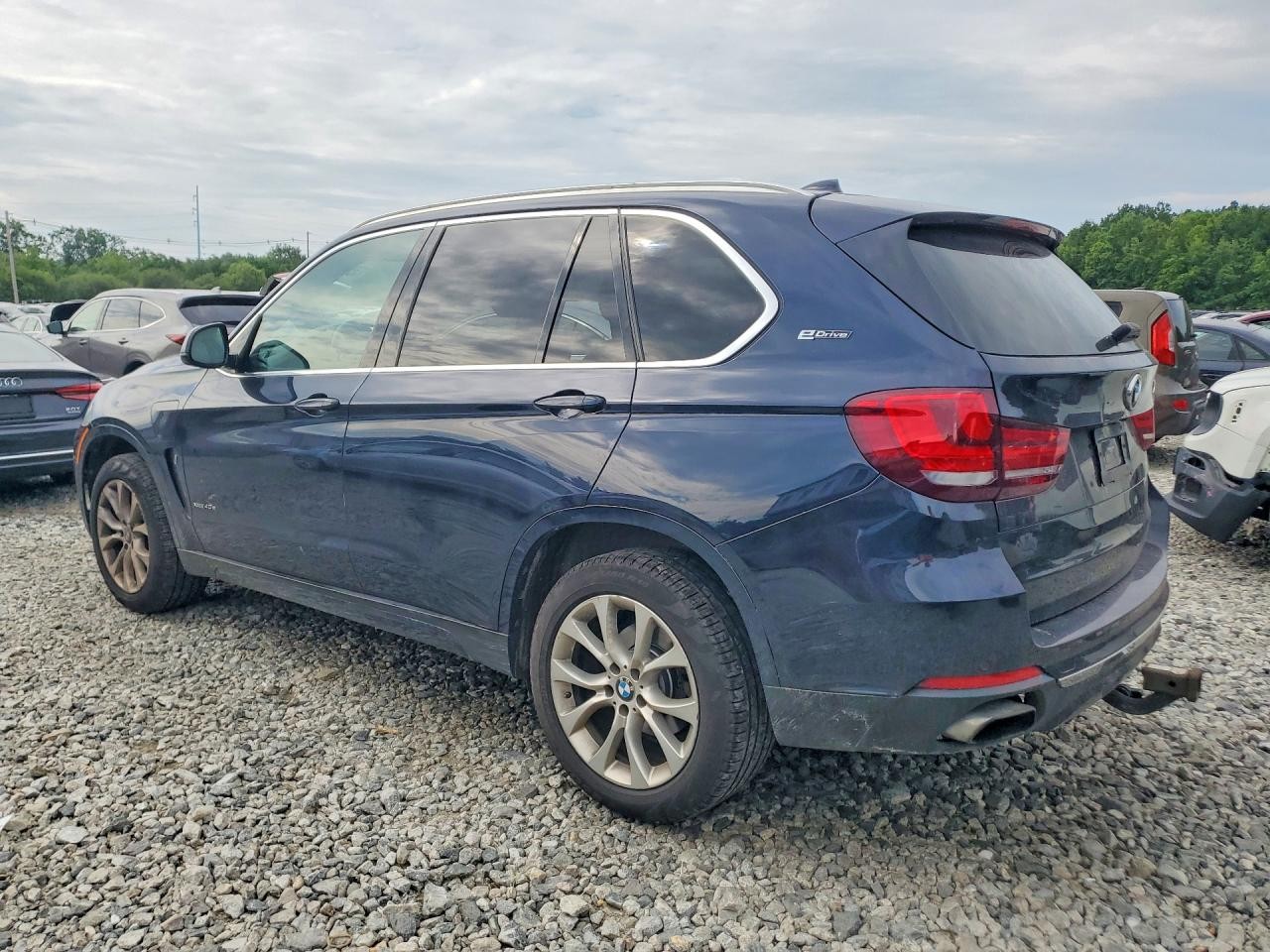 Vehicle/128268_08.jpg