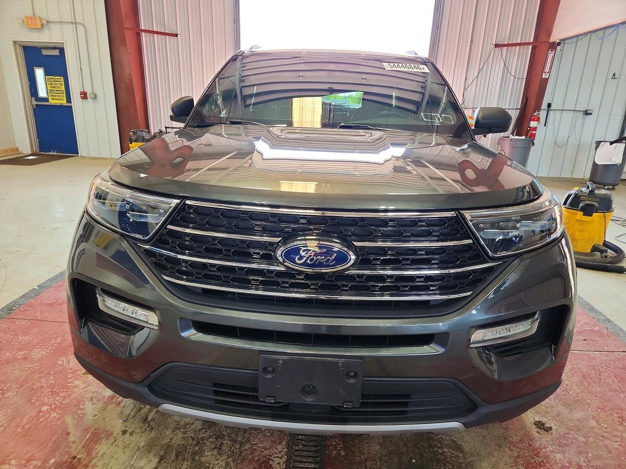 Vehicle/128321_01.jpg
