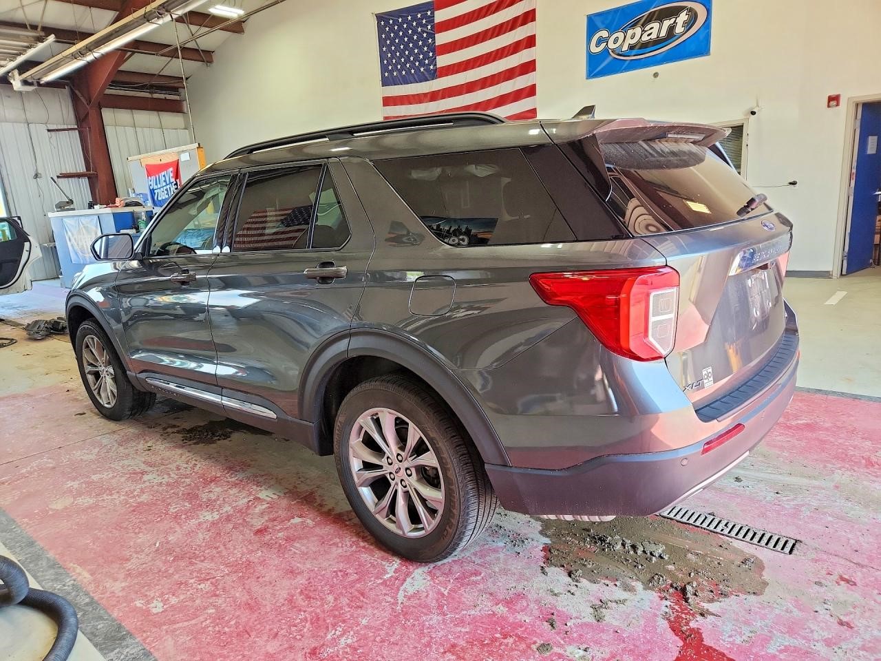 Vehicle/128321_03.jpg