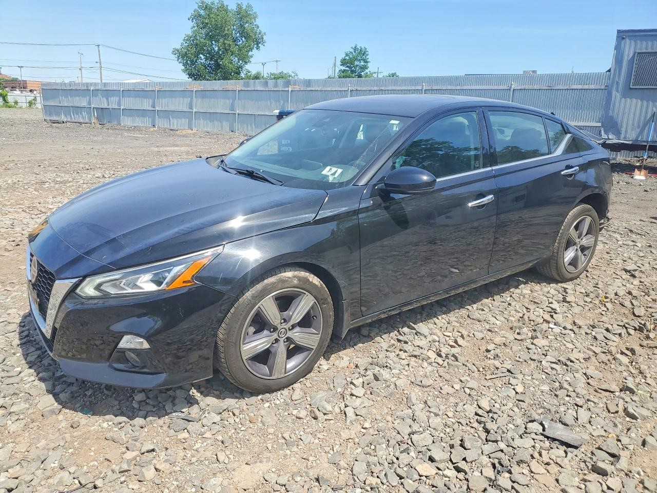 Vehicle/128347_03.jpg