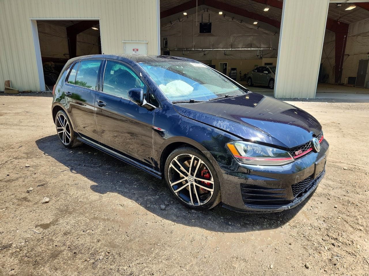 Vehicle/128373_02.jpg