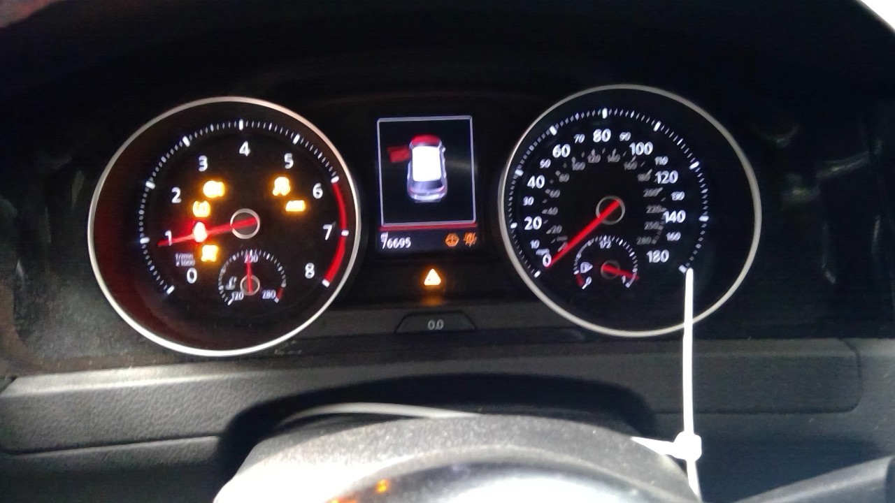 Vehicle/128373_19.jpg