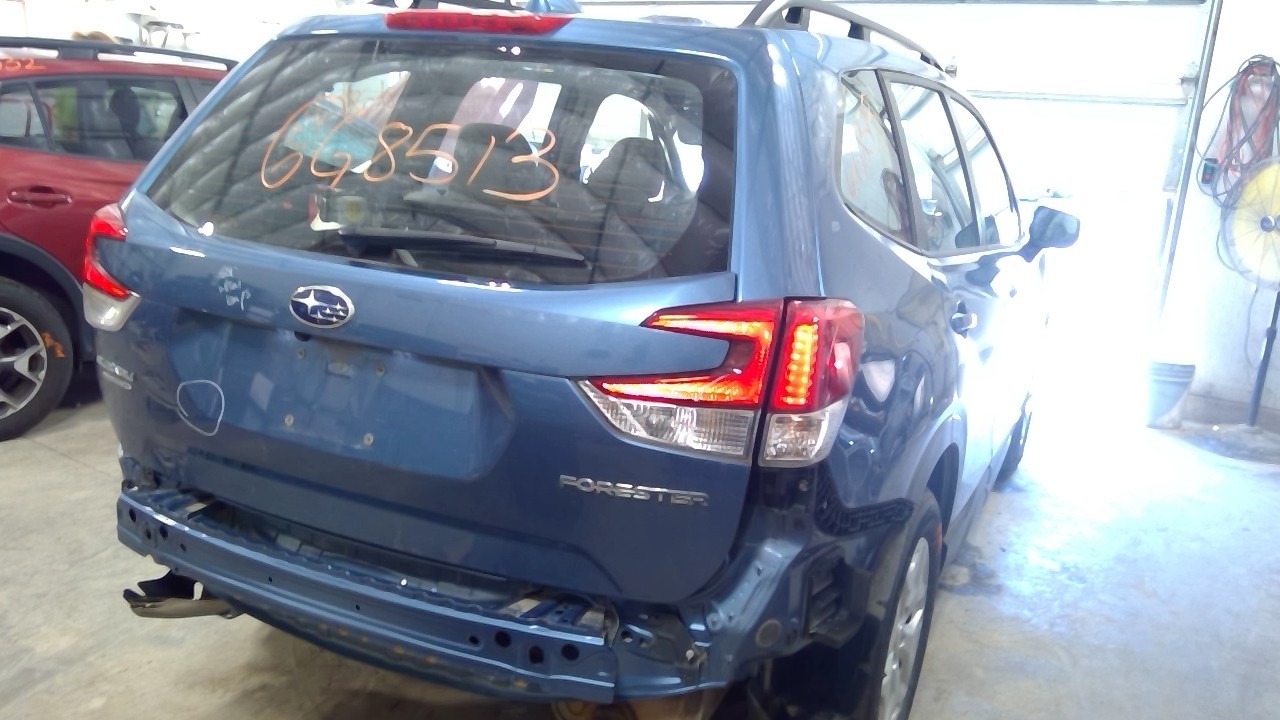 Vehicle/128386_31.jpg