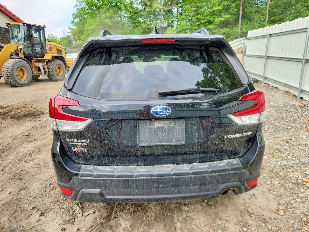 Vehicle/128442_03.jpg