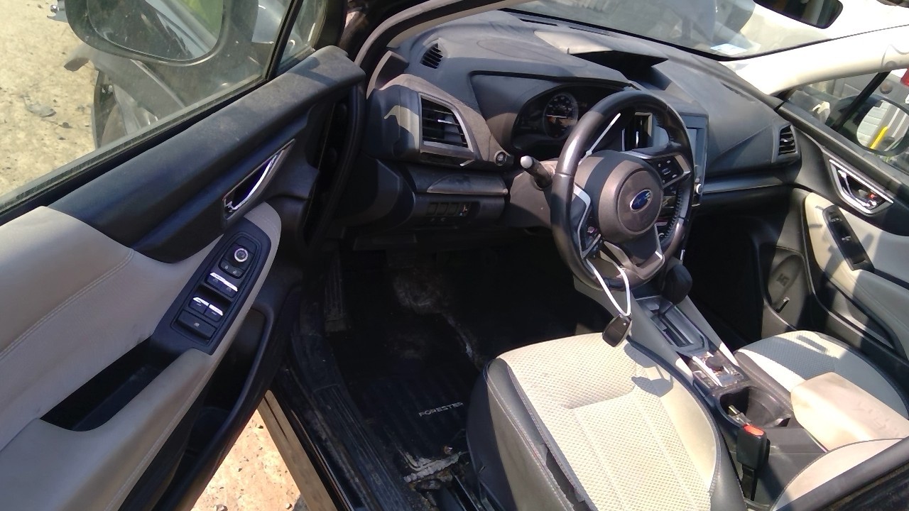 Vehicle/128484_21.jpg