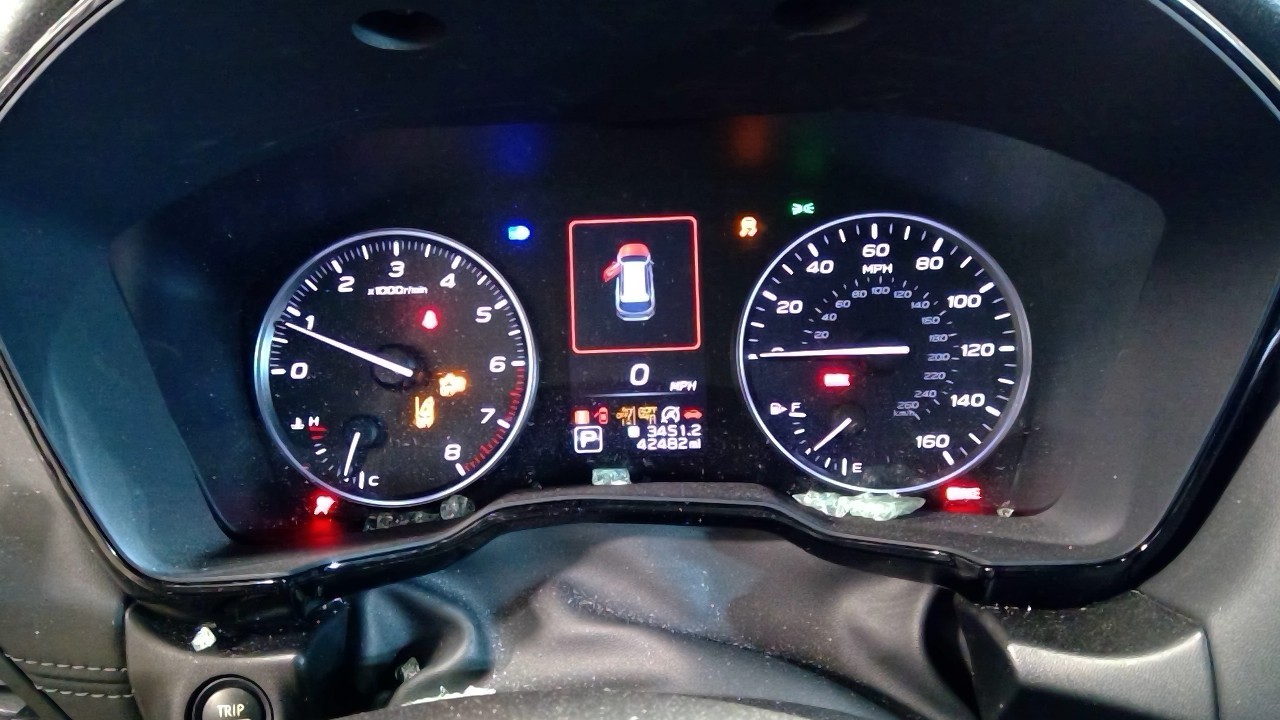 Vehicle/128596_25.jpg
