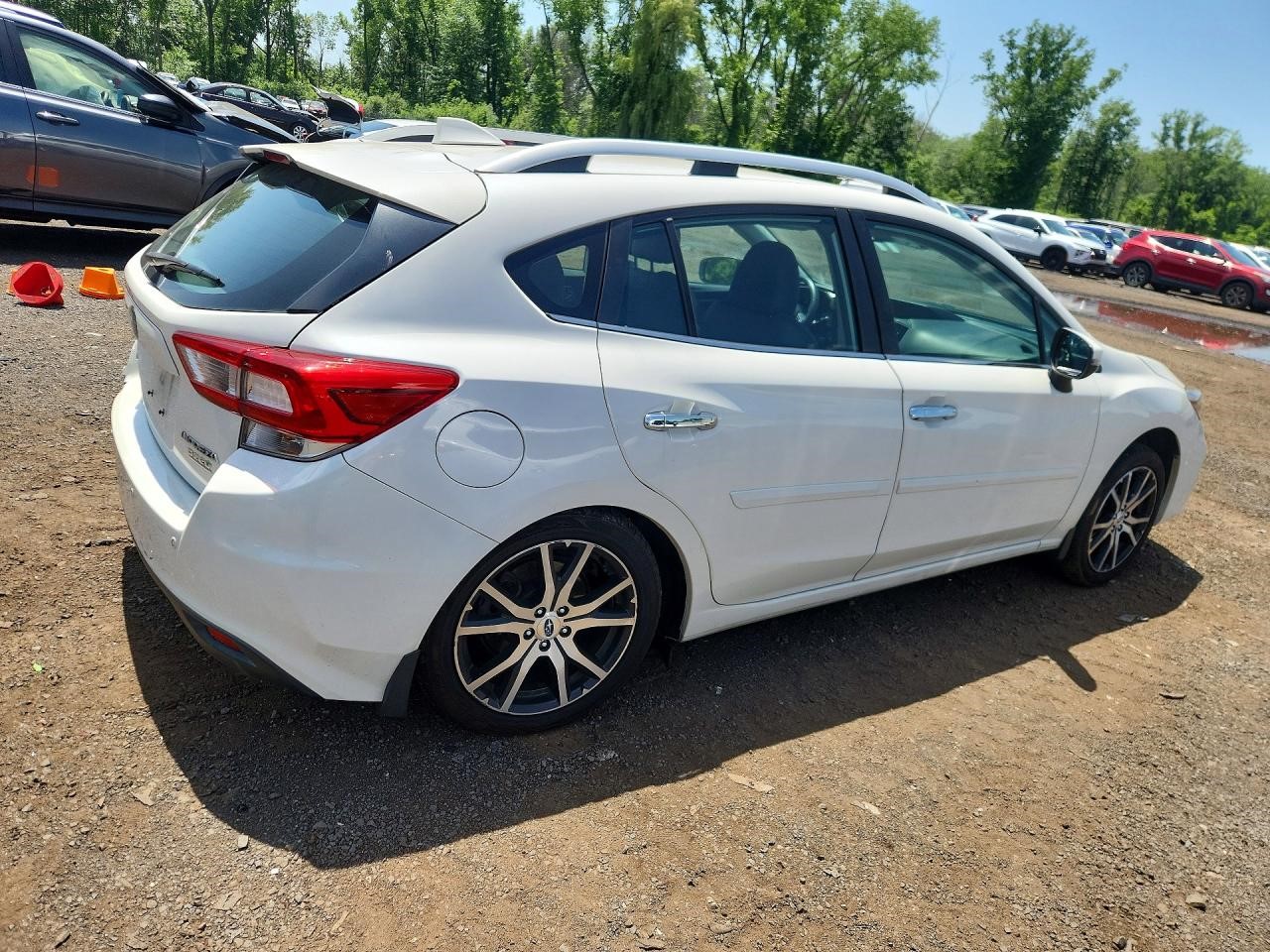 Vehicle/128631_01.jpg