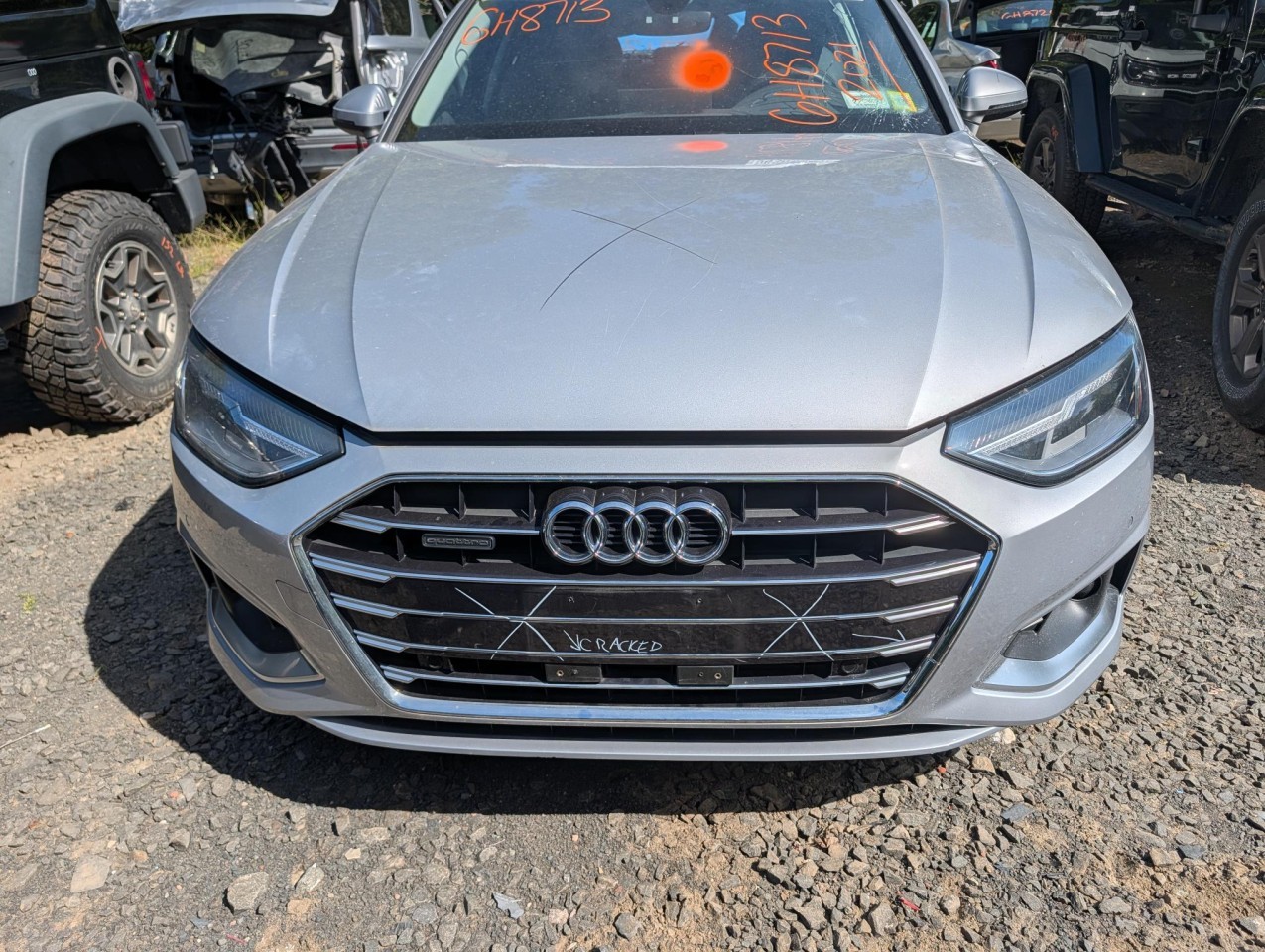 Vehicle/128648_07.jpg