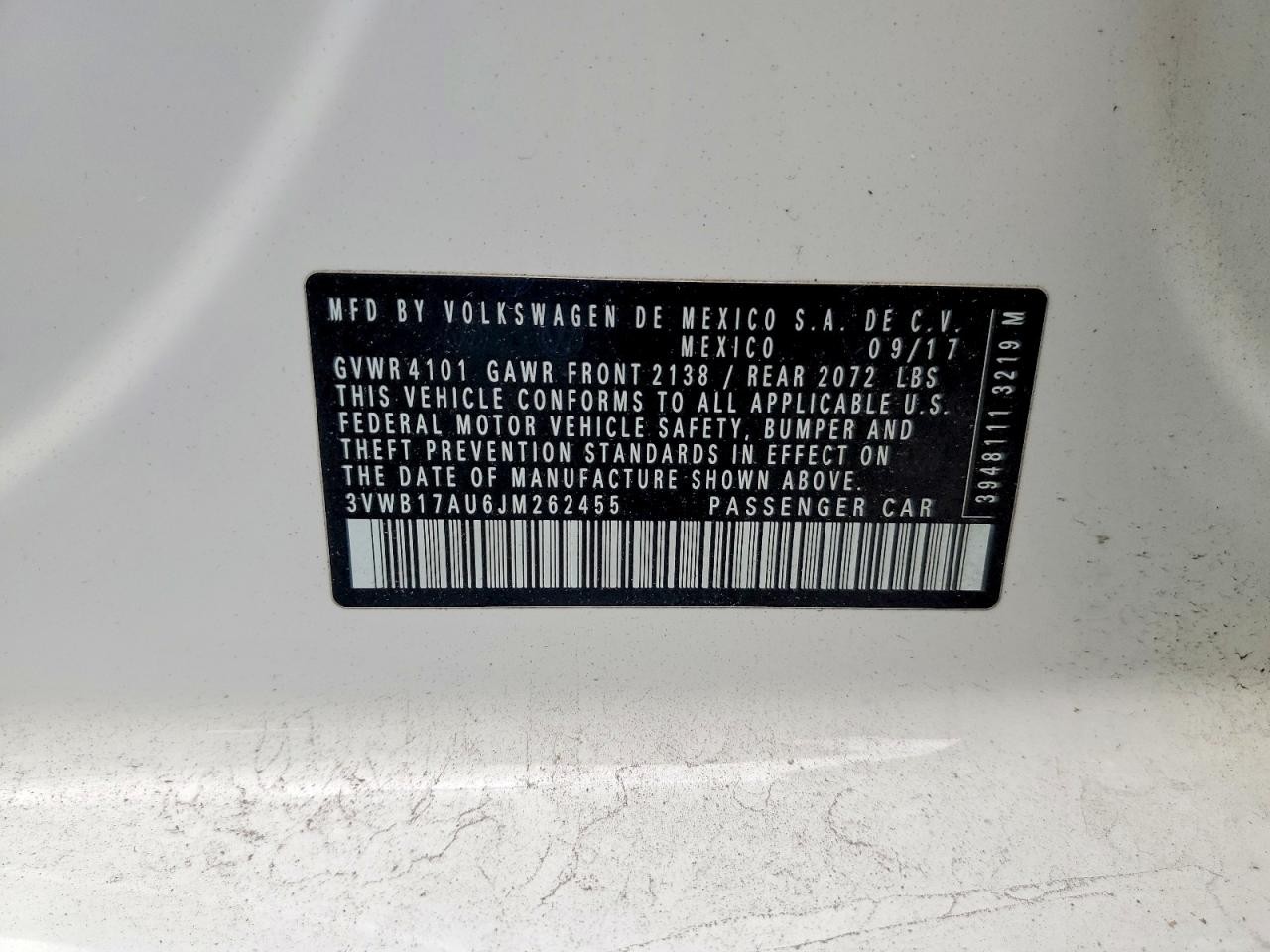 Vehicle/128666_19.jpg