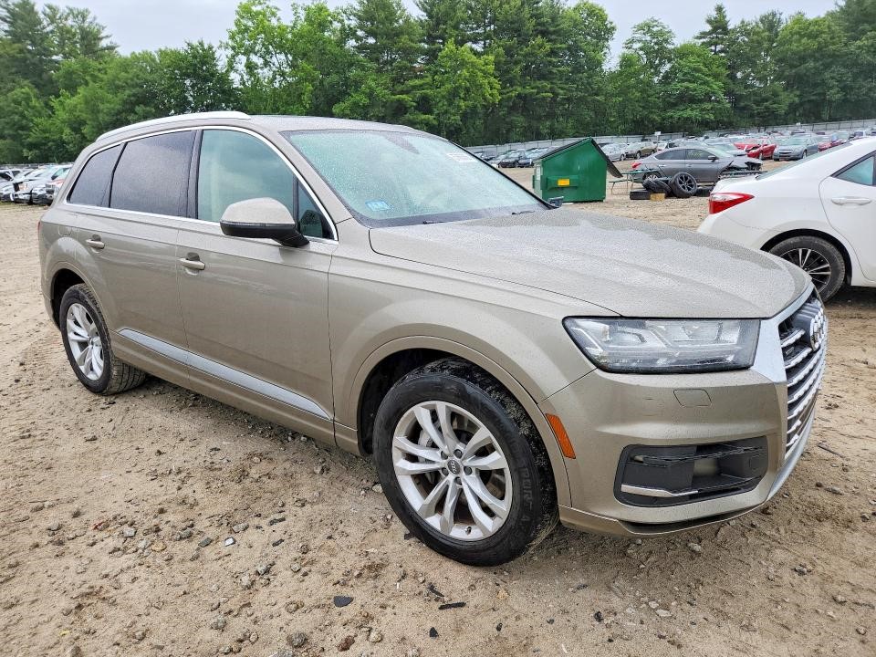Vehicle/128844_03.jpg