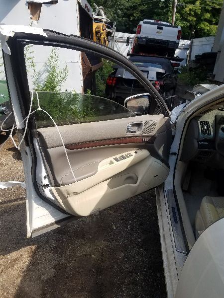 https://f005.backblazeb2.com/file/img-partshotlines-com/Inventory/NE226/Vehicle/13973_08.jpg