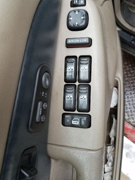 https://f005.backblazeb2.com/file/img-partshotlines-com/Inventory/NE226/Vehicle/14999_09.jpg