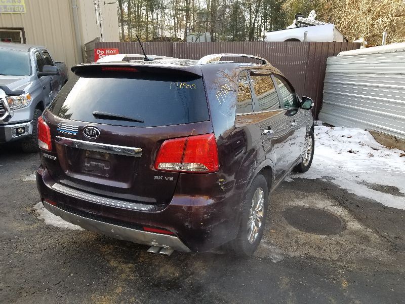 https://f005.backblazeb2.com/file/img-partshotlines-com/Inventory/NE226/Vehicle/15030_06.jpg