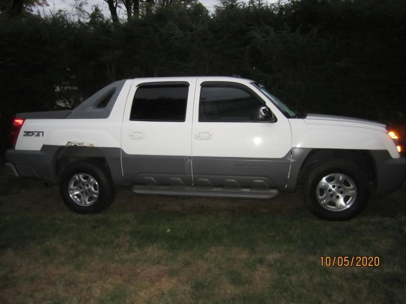 https://f005.backblazeb2.com/file/img-partshotlines-com/Inventory/NE226/Vehicle/15620_03.jpg