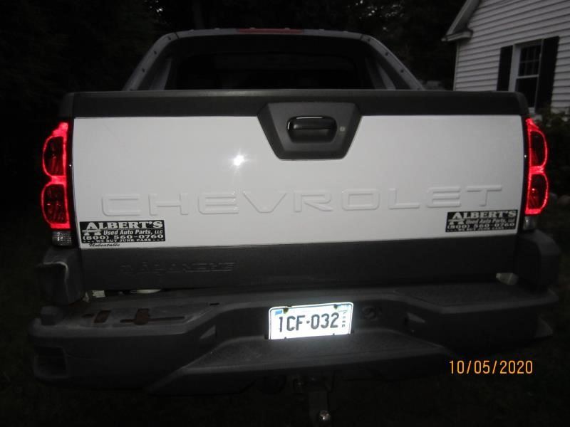 https://f005.backblazeb2.com/file/img-partshotlines-com/Inventory/NE226/Vehicle/15620_05.jpg