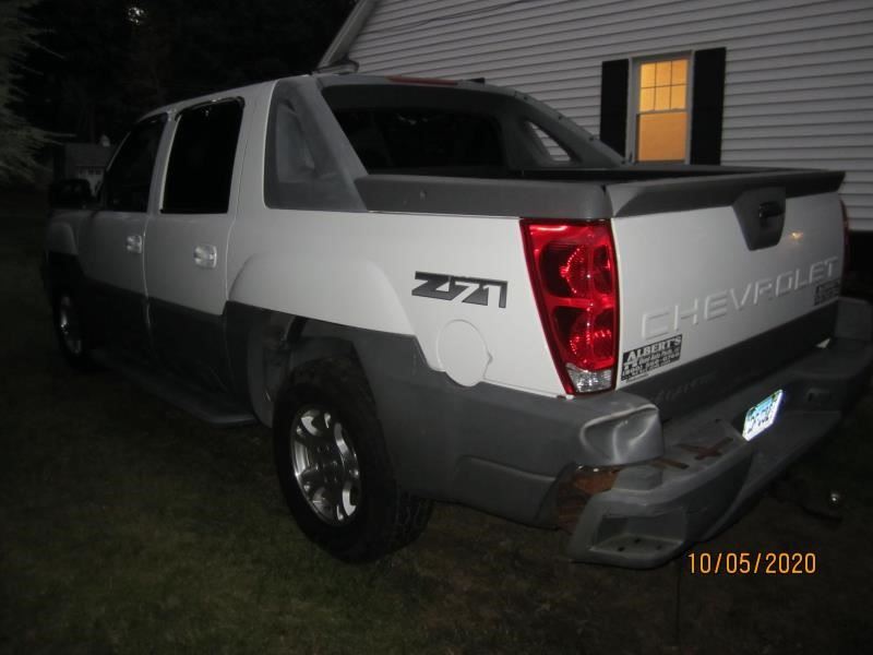 https://f005.backblazeb2.com/file/img-partshotlines-com/Inventory/NE226/Vehicle/15620_07.jpg