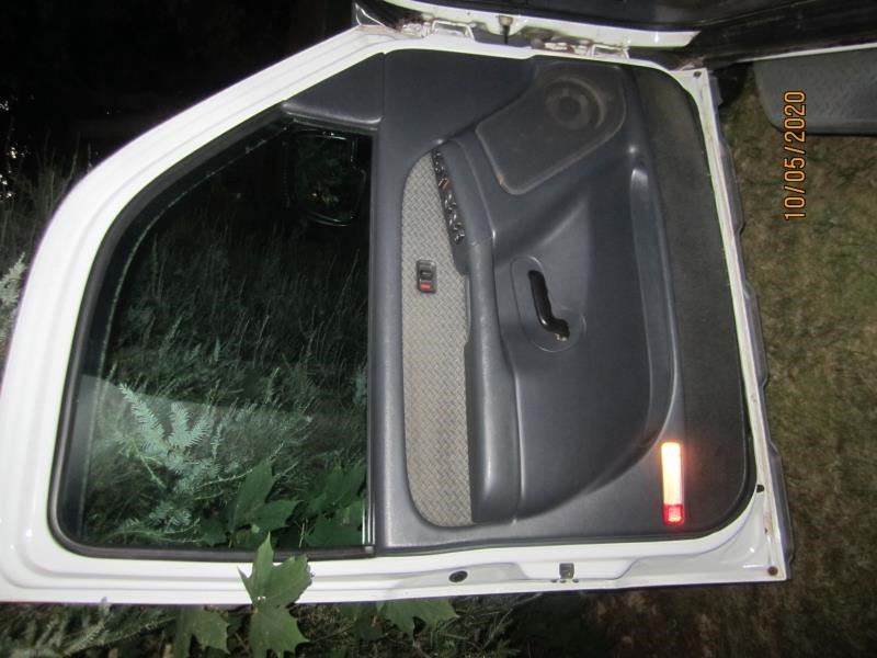 https://f005.backblazeb2.com/file/img-partshotlines-com/Inventory/NE226/Vehicle/15620_09.jpg