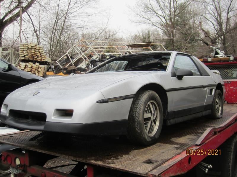 https://f005.backblazeb2.com/file/img-partshotlines-com/Inventory/NE226/Vehicle/16018_03.jpg