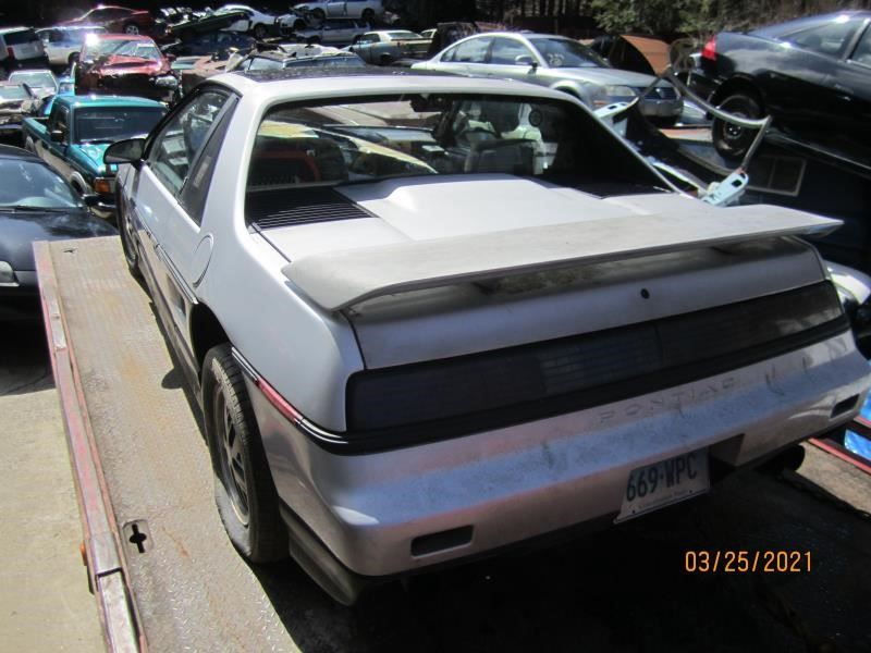 https://f005.backblazeb2.com/file/img-partshotlines-com/Inventory/NE226/Vehicle/16018_12.jpg