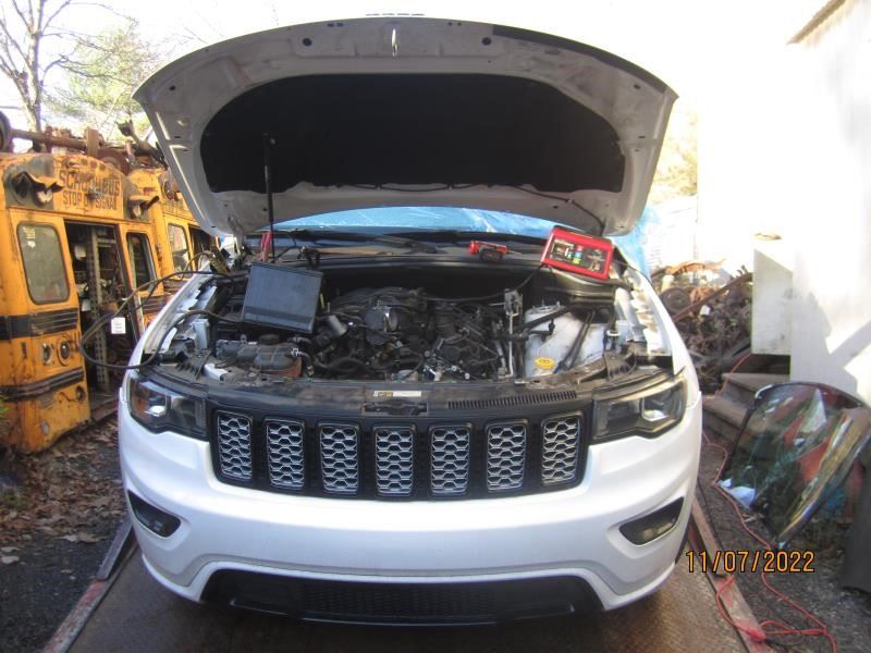https://f005.backblazeb2.com/file/img-partshotlines-com/Inventory/NE226/Vehicle/17120_11.jpg
