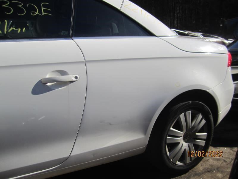 https://f005.backblazeb2.com/file/img-partshotlines-com/Inventory/NE226/Vehicle/17175_05.jpg