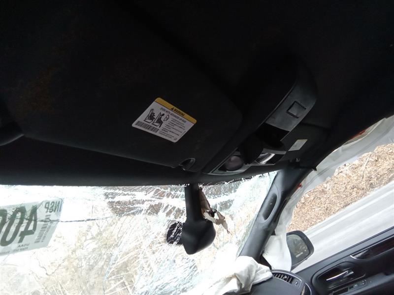 https://f005.backblazeb2.com/file/img-partshotlines-com/Inventory/NE226/Vehicle/17869_12.jpg