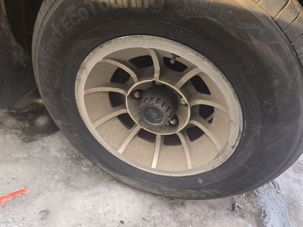 https://f005.backblazeb2.com/file/img-partshotlines-com/Inventory/NE226/Vehicle/18139_04.jpg
