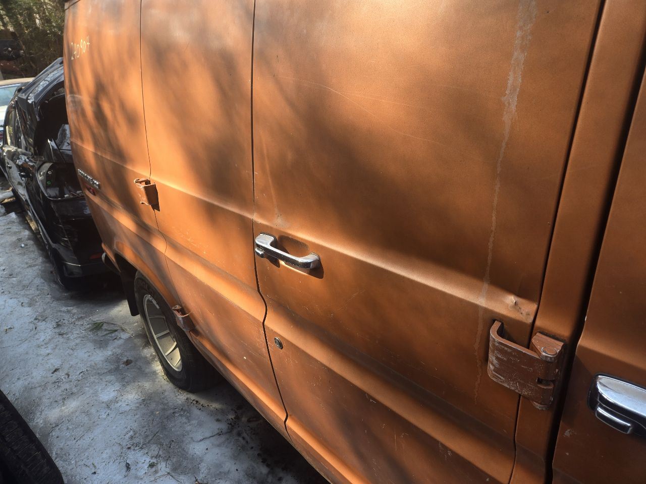 https://f005.backblazeb2.com/file/img-partshotlines-com/Inventory/NE226/Vehicle/18139_06.jpg