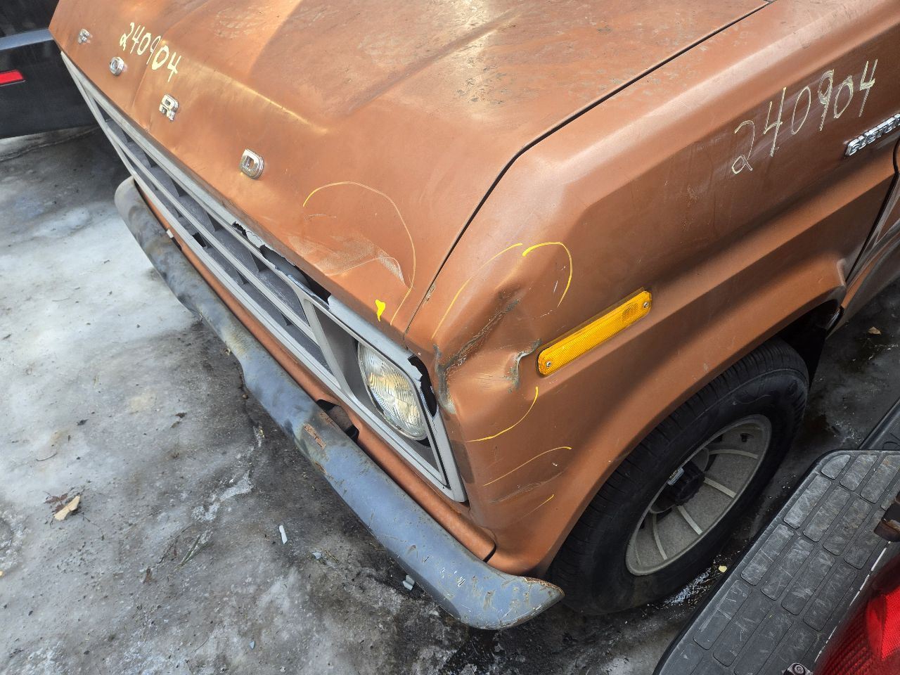 https://f005.backblazeb2.com/file/img-partshotlines-com/Inventory/NE226/Vehicle/18139_11.jpg