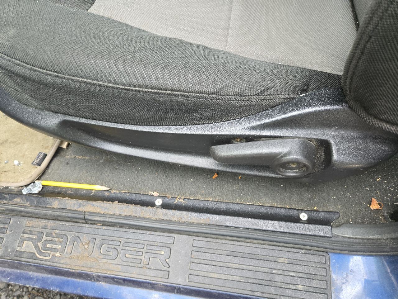 https://f005.backblazeb2.com/file/img-partshotlines-com/Inventory/NE226/Vehicle/18489_06.jpg