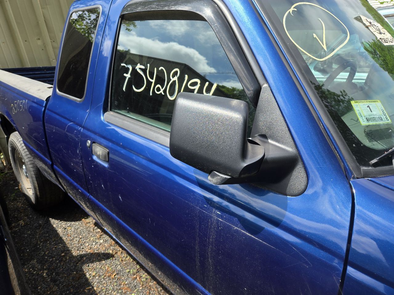 https://f005.backblazeb2.com/file/img-partshotlines-com/Inventory/NE226/Vehicle/18489_12.jpg